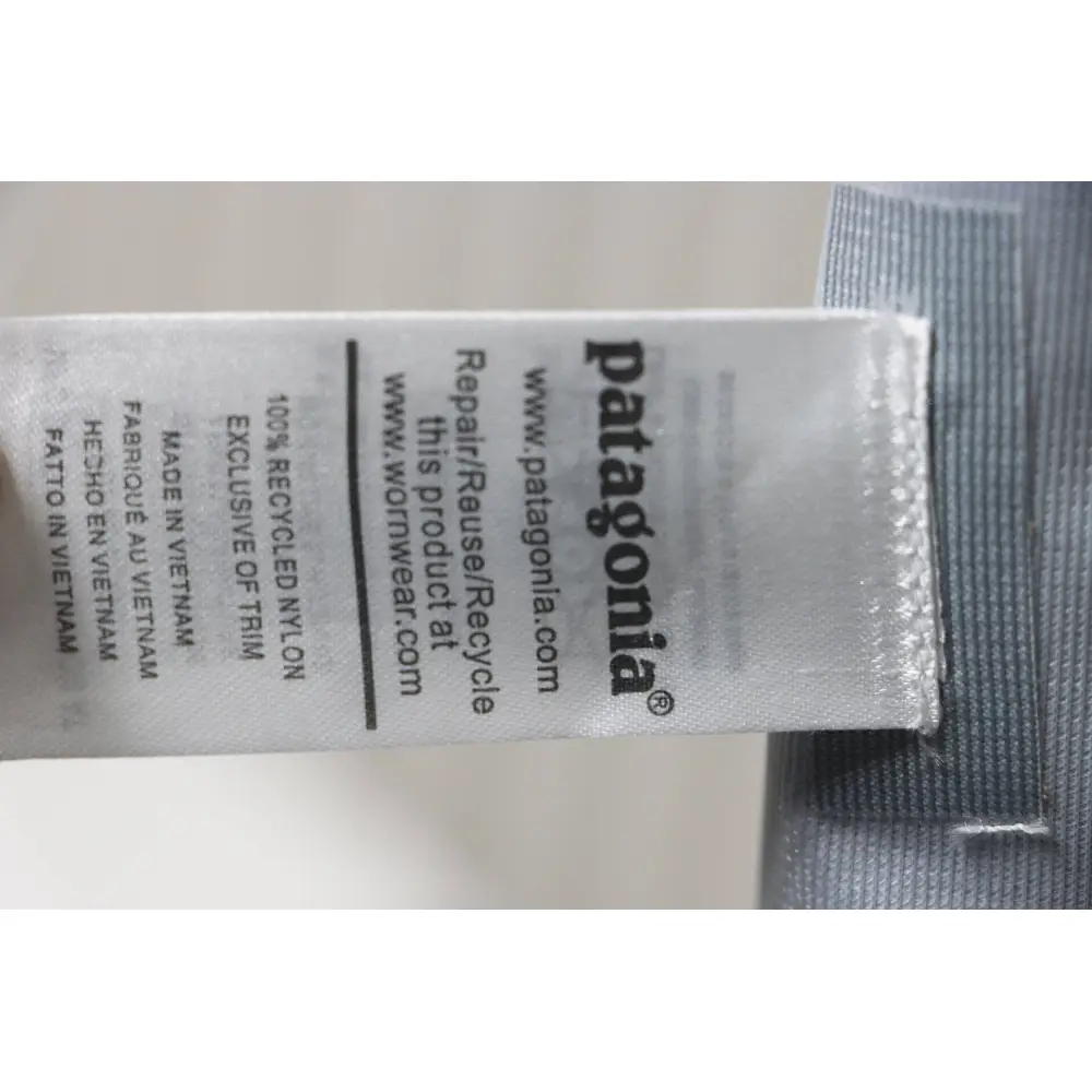 Patagonia Basics Logo Jacket Zip-Up Jacket Purple
