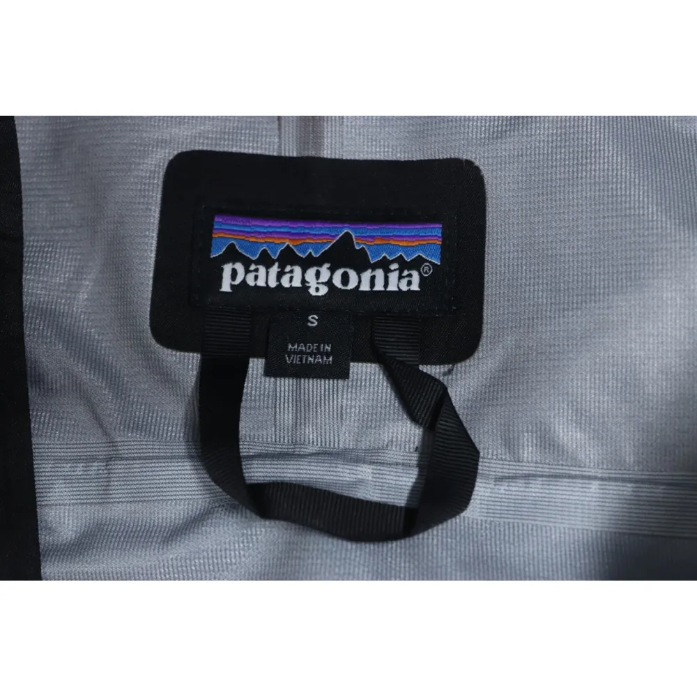 Patagonia Shark Mountain Logo Fully Rubberized Jacket Black