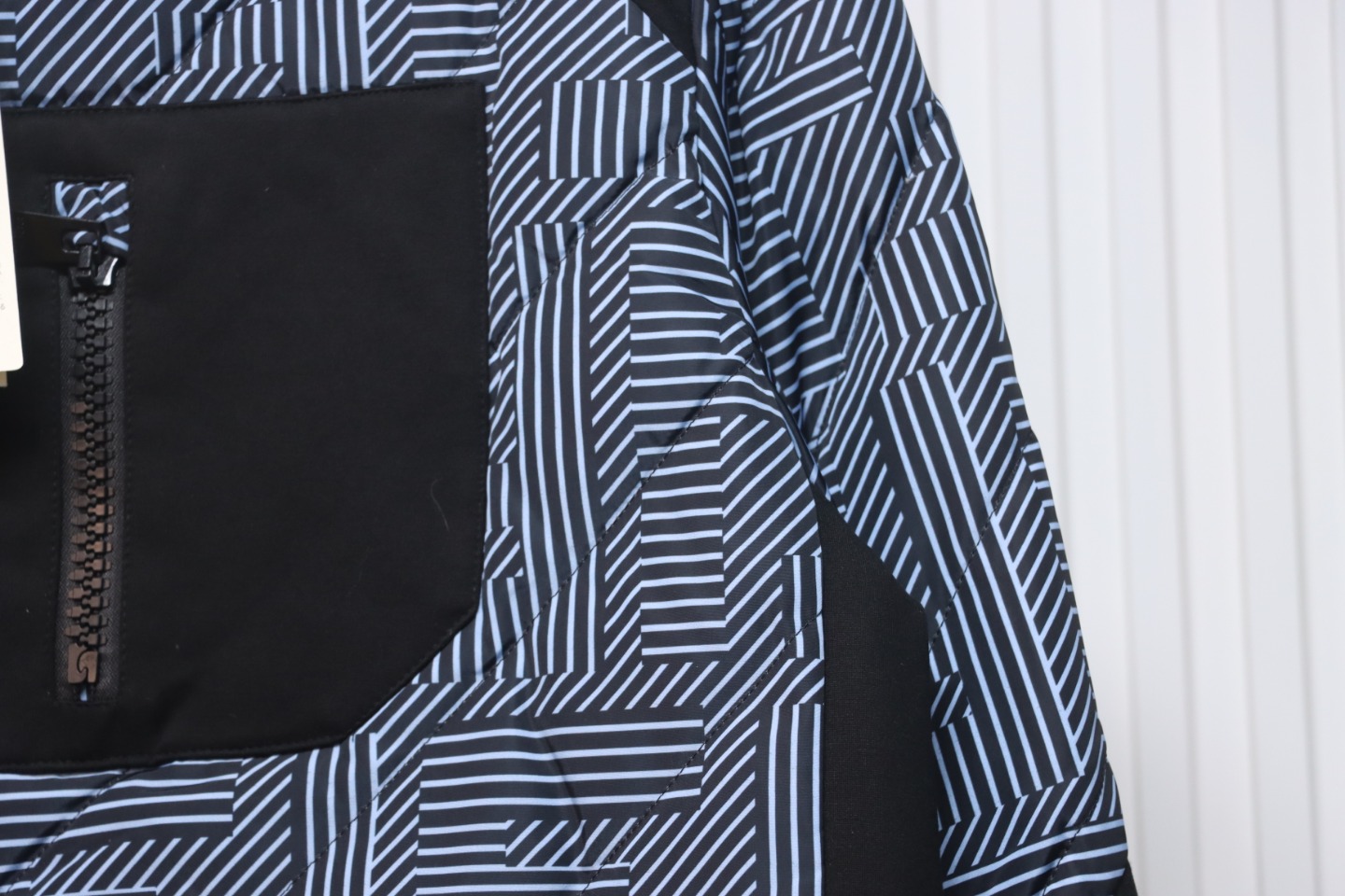 Fendi 23FW Black And Blue All Over Printed FF Nylon Jacket Hooded Cotton Jacket