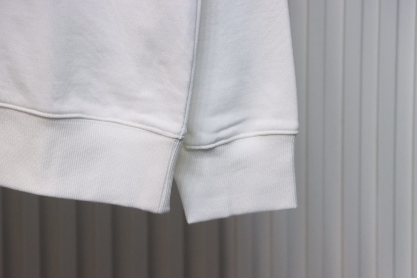 Fendi 24Fw Little Monster Rubber Eyes Zippered Crewneck Hoodie White