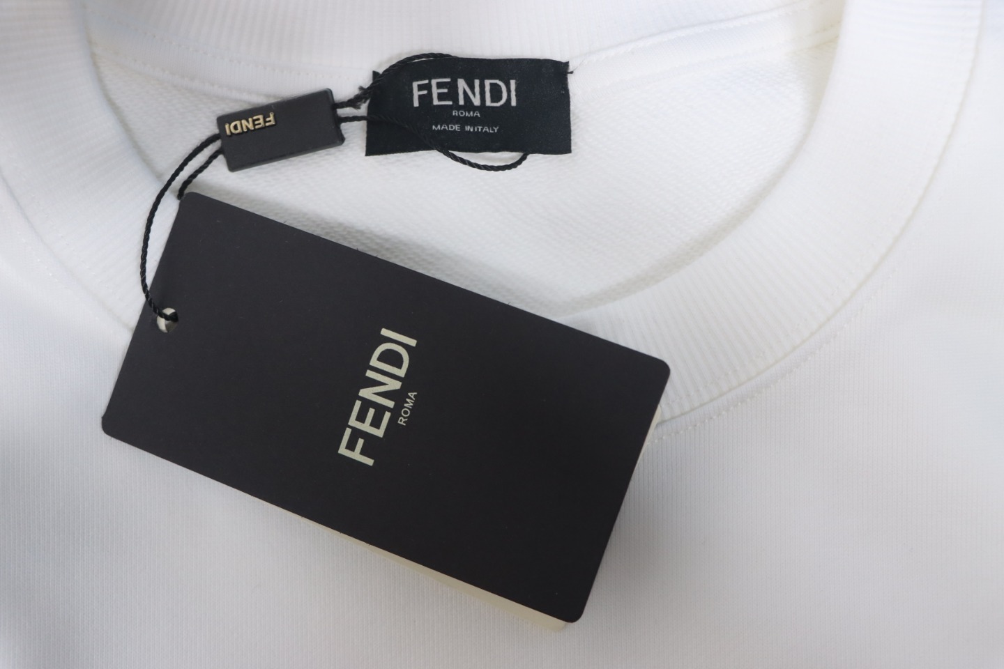 Fendi 24Fw Little Monster Rubber Eyes Zippered Crewneck Hoodie White