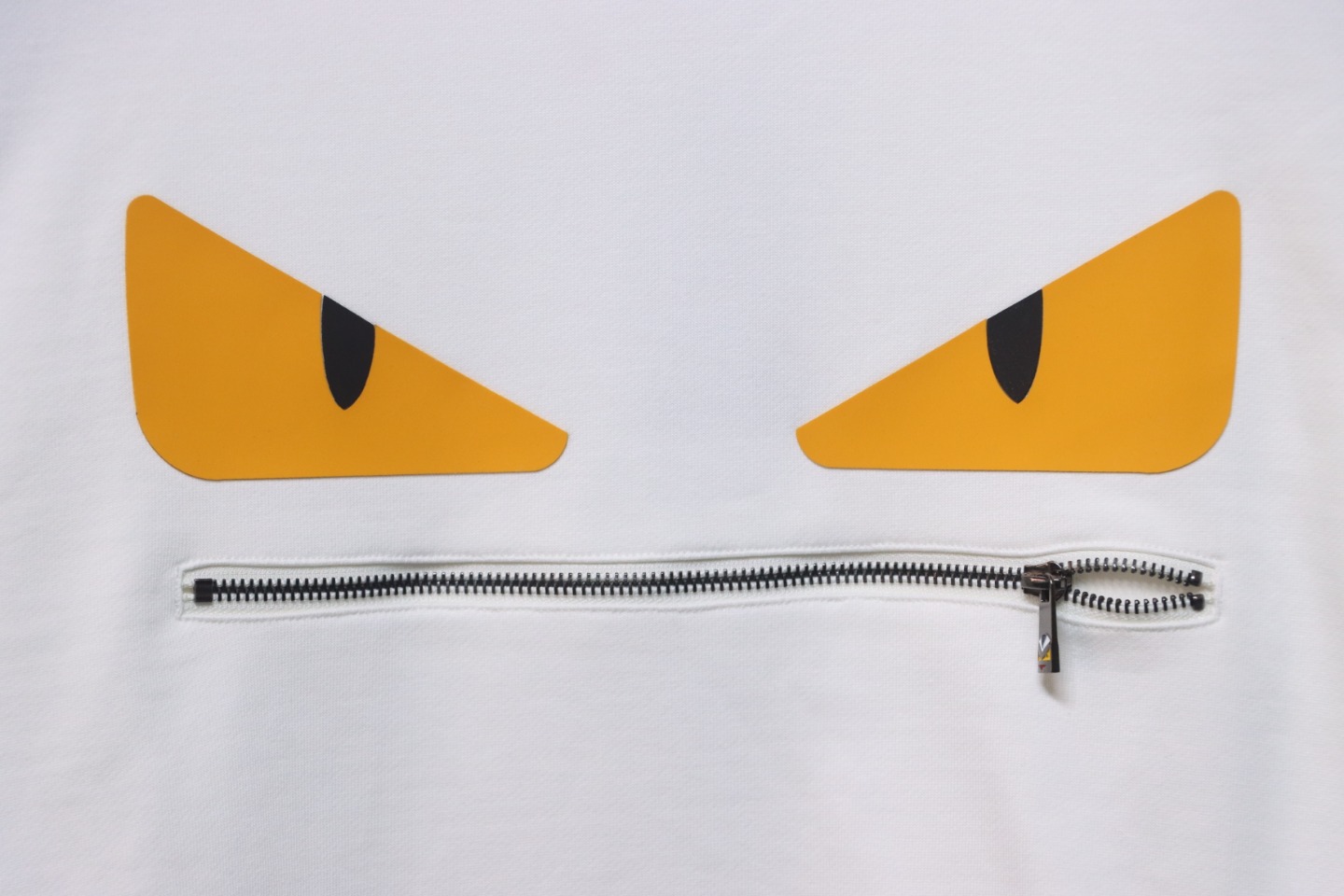 Fendi 24Fw Little Monster Rubber Eyes Zippered Crewneck Hoodie White