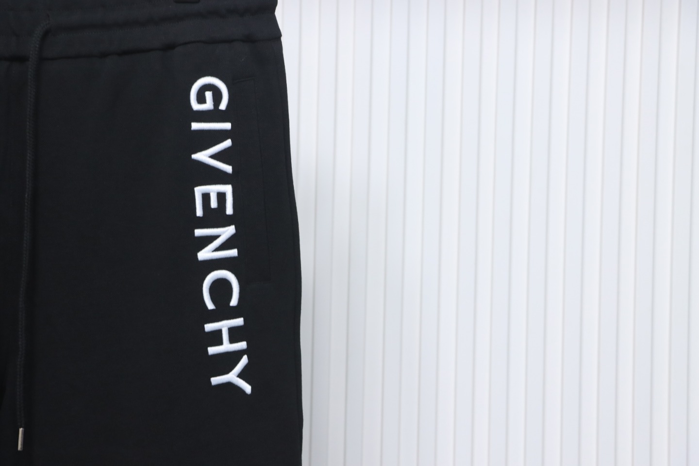 Givenchy 23Fw Embroidered Logo Casual Trousers