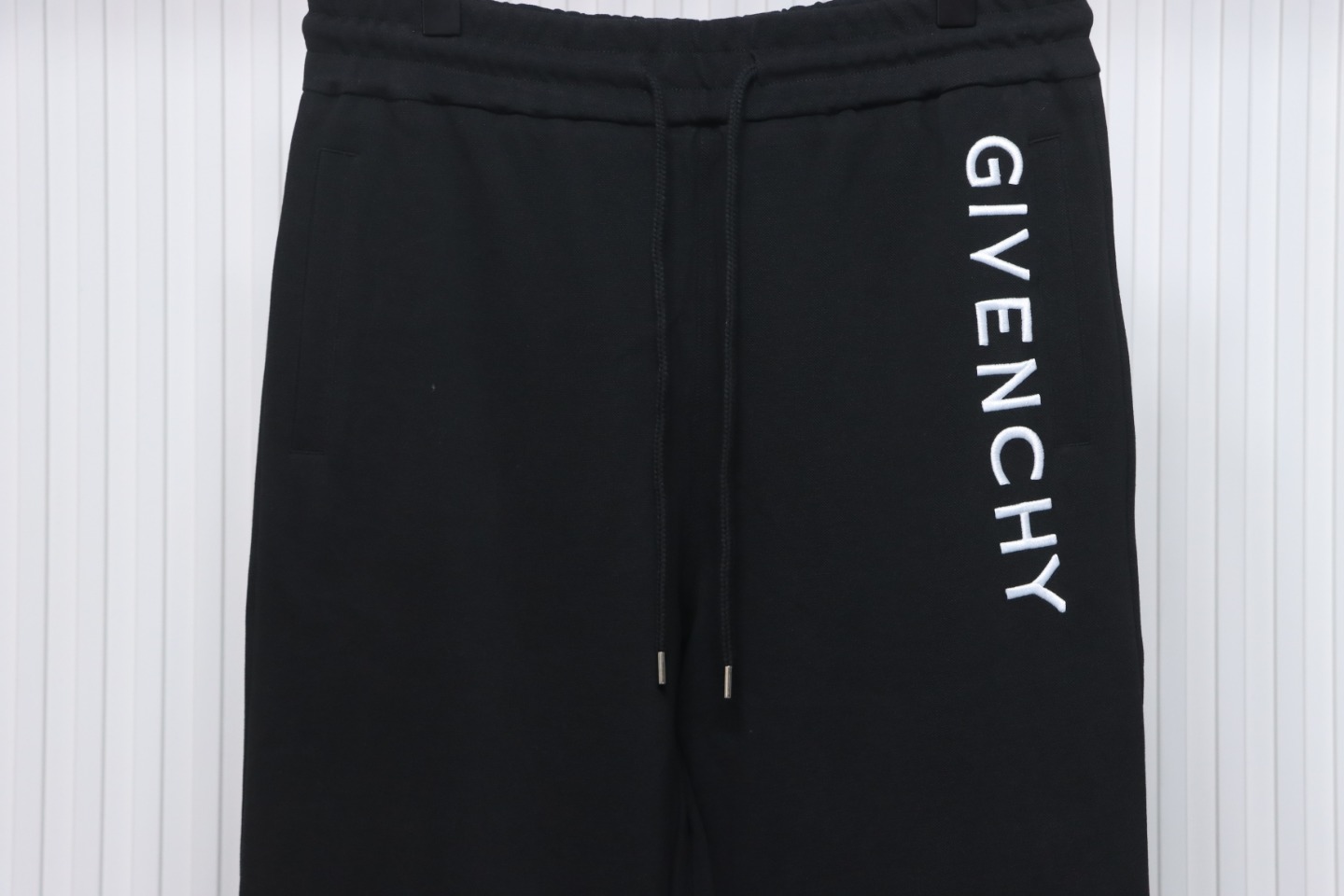Givenchy 23Fw Embroidered Logo Casual Trousers