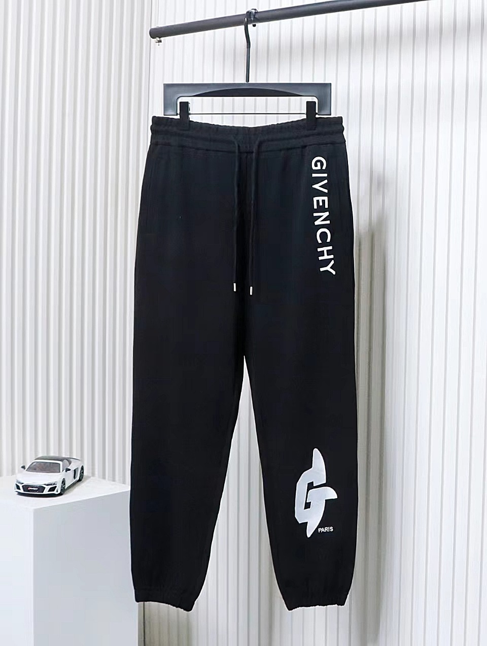 Givenchy 23Fw Embroidered Logo Casual Trousers