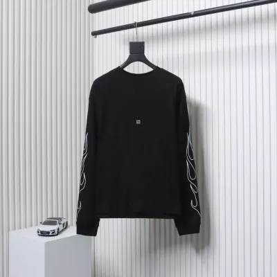 Givenchy 24SS Dragon Year Limited Edition Waffle Long Sleeve T-Shirt Black 01