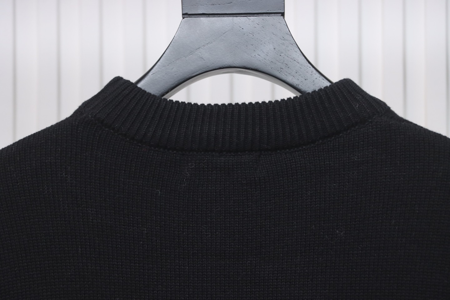 Givenchy Four-Star Alphabet Five-Pointed Star Distressed Crew Neck Sweater