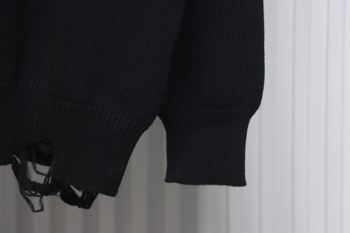 Givenchy Four-Star Alphabet Five-Pointed Star Distressed Crew Neck Sweater