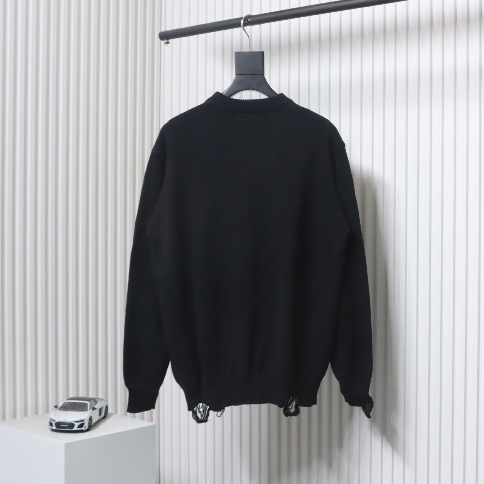 Givenchy Four-Star Alphabet Five-Pointed Star Distressed Crew Neck Sweater