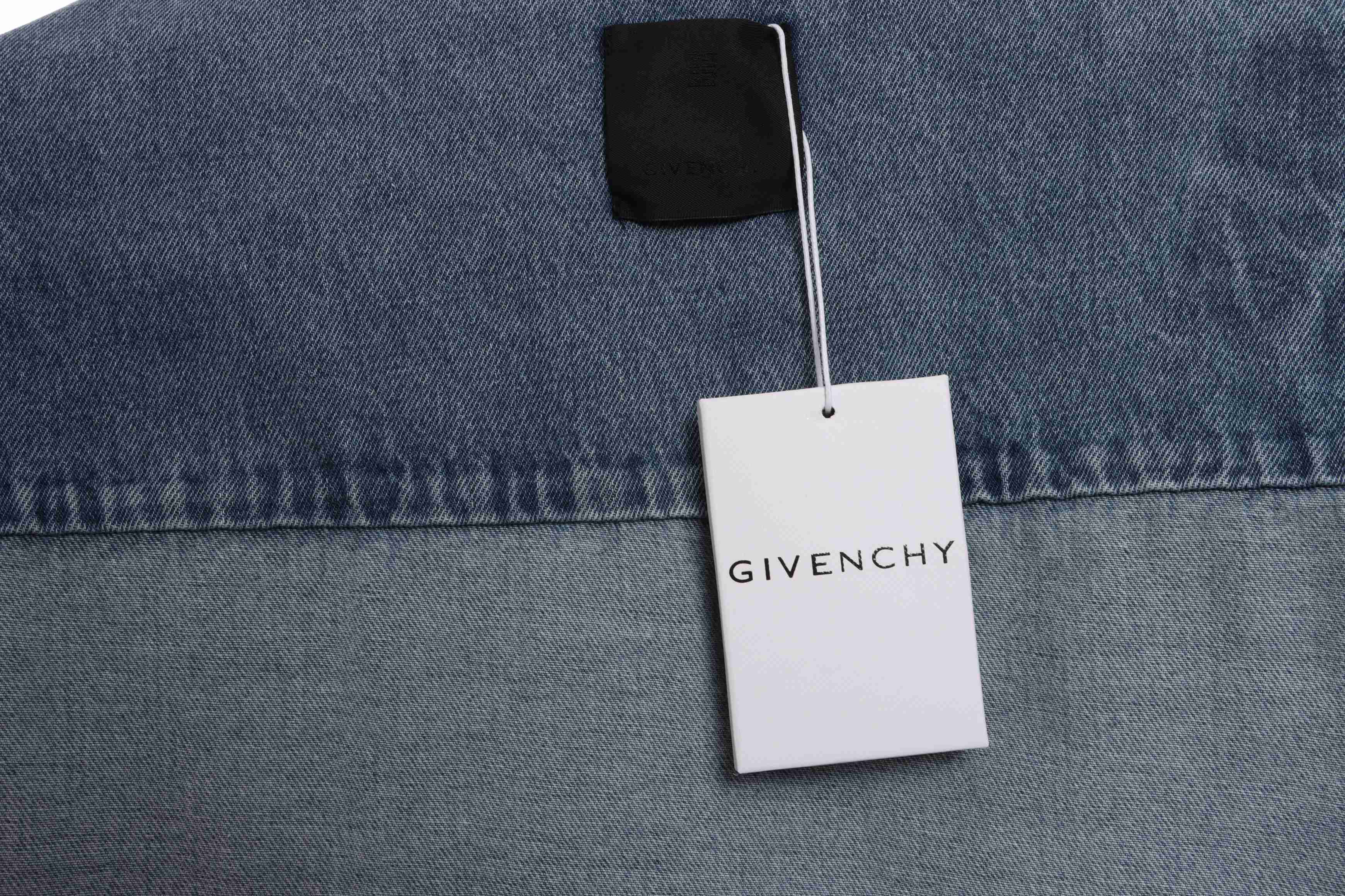 Givenchy Three-Dimensional LOGO Denim Long-Sleeved Shirt