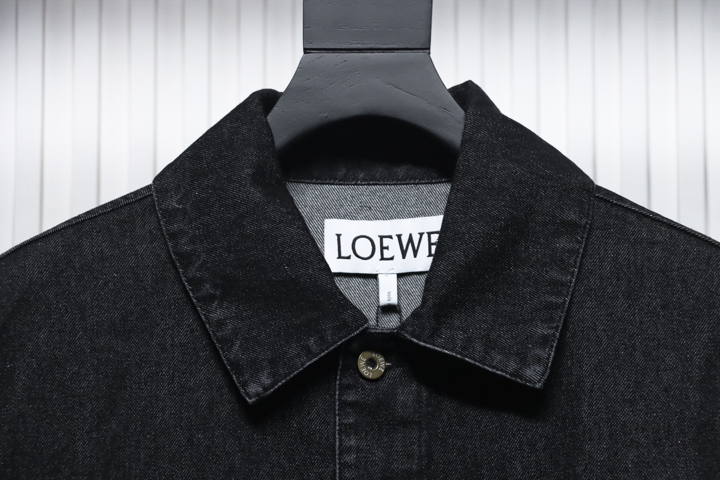 Loewe 24Fw Denim Jacket With Floral Embroidery On The Arm