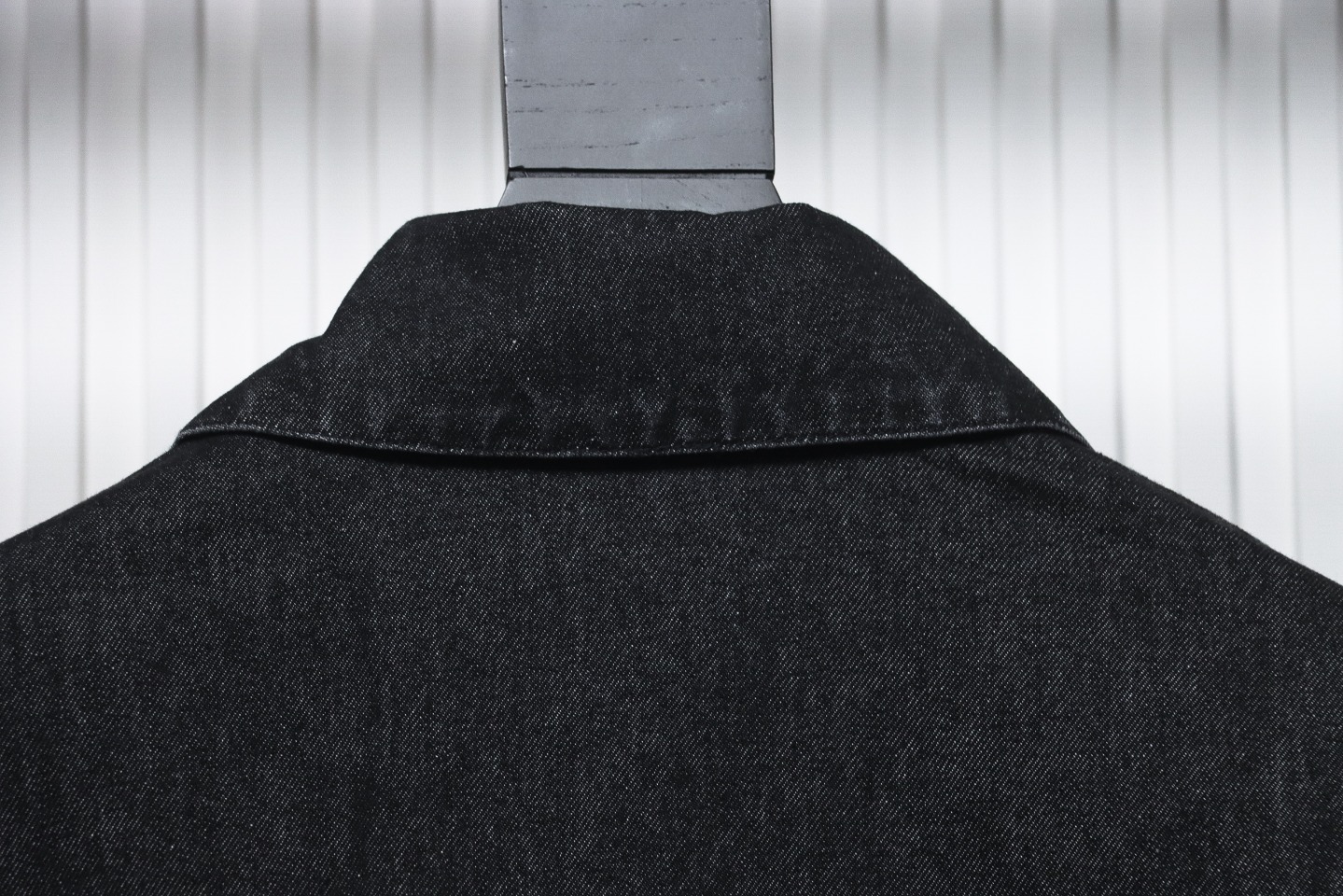 Loewe 24Fw Denim Jacket With Floral Embroidery On The Arm