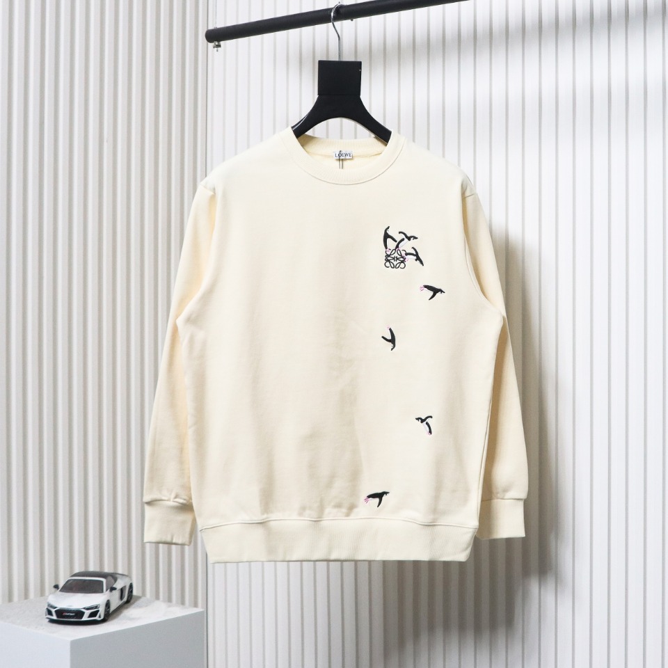 Loewe 24Fw Embroidered Penguin Crew Neck Hoodie Beige