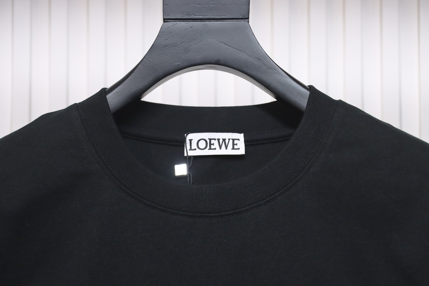 Loewe 24Fw Simple Contrast Color Logo Embroidered Long Sleeve T-shirt Black