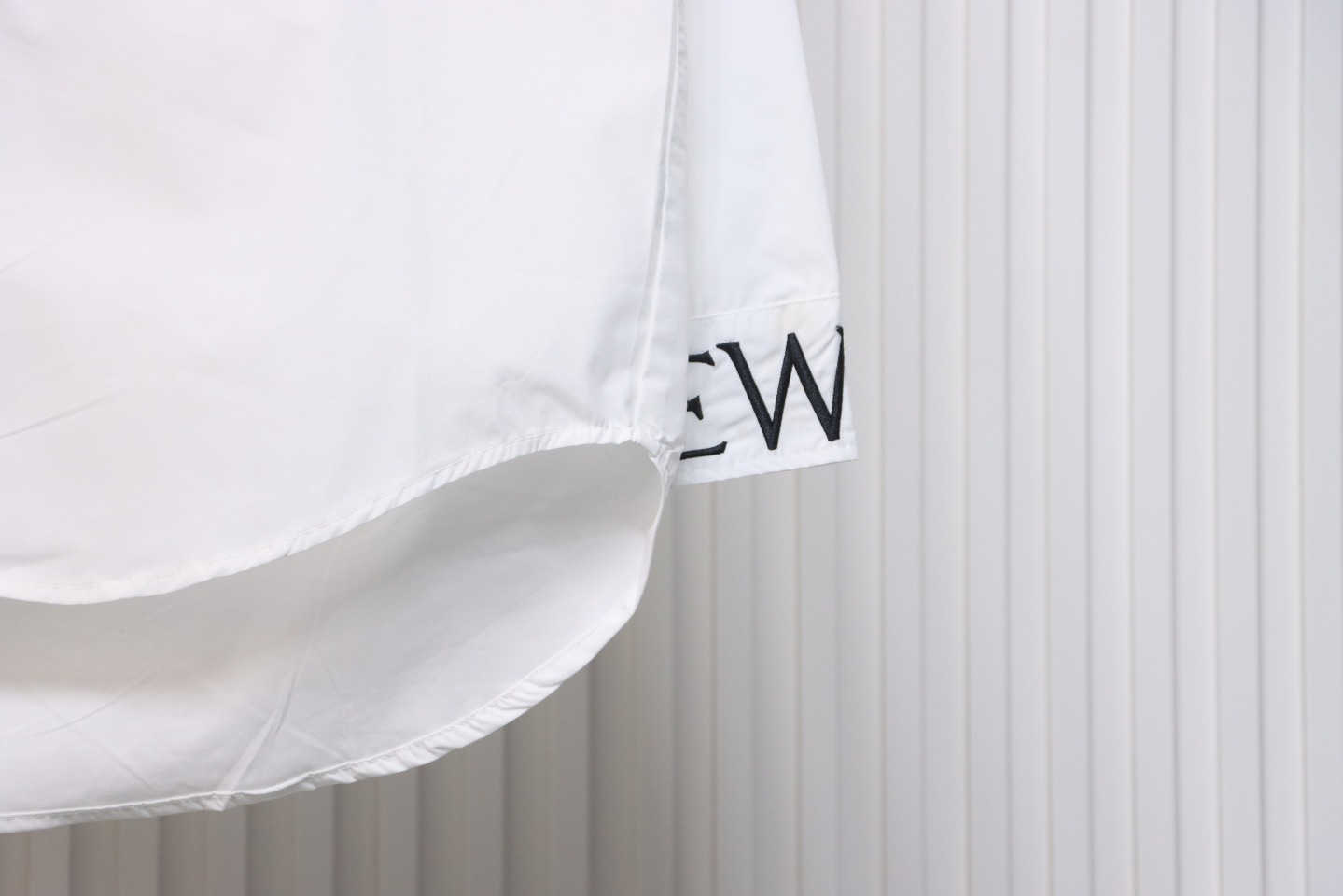 Loewe New Chest Pocket Cuffs Embroidered Logo Lapel Shirt White