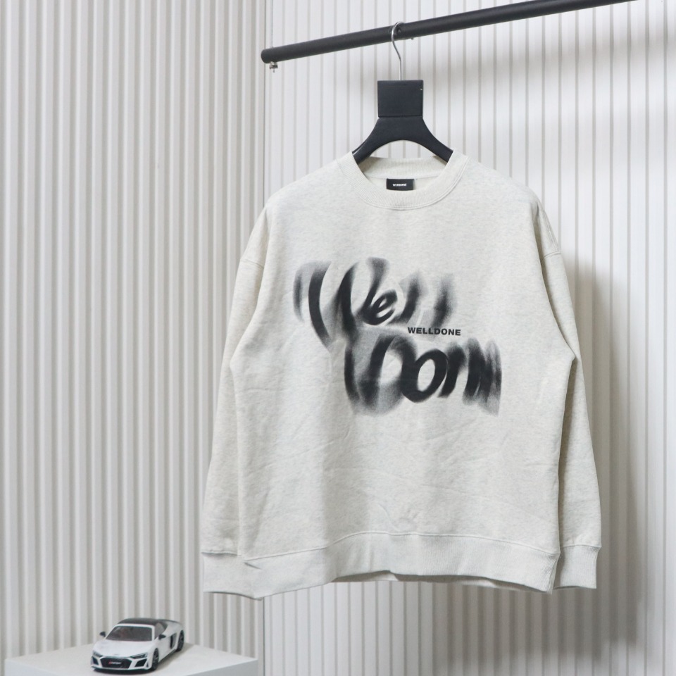 We11 Done 24FW Dynamic Lettering Round Neck Hoodie White