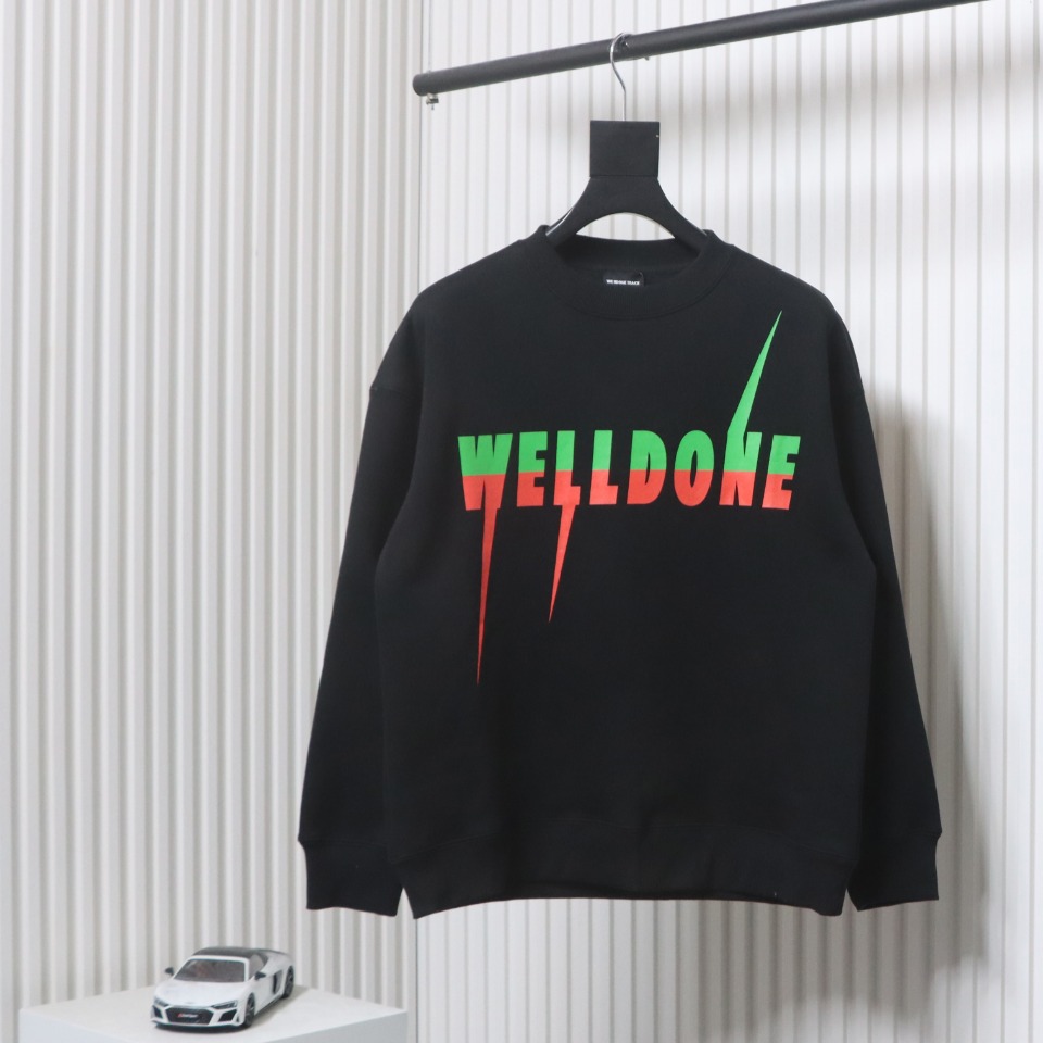 We11 Done 24FW Lightning Letters Crewneck Hoodie Black