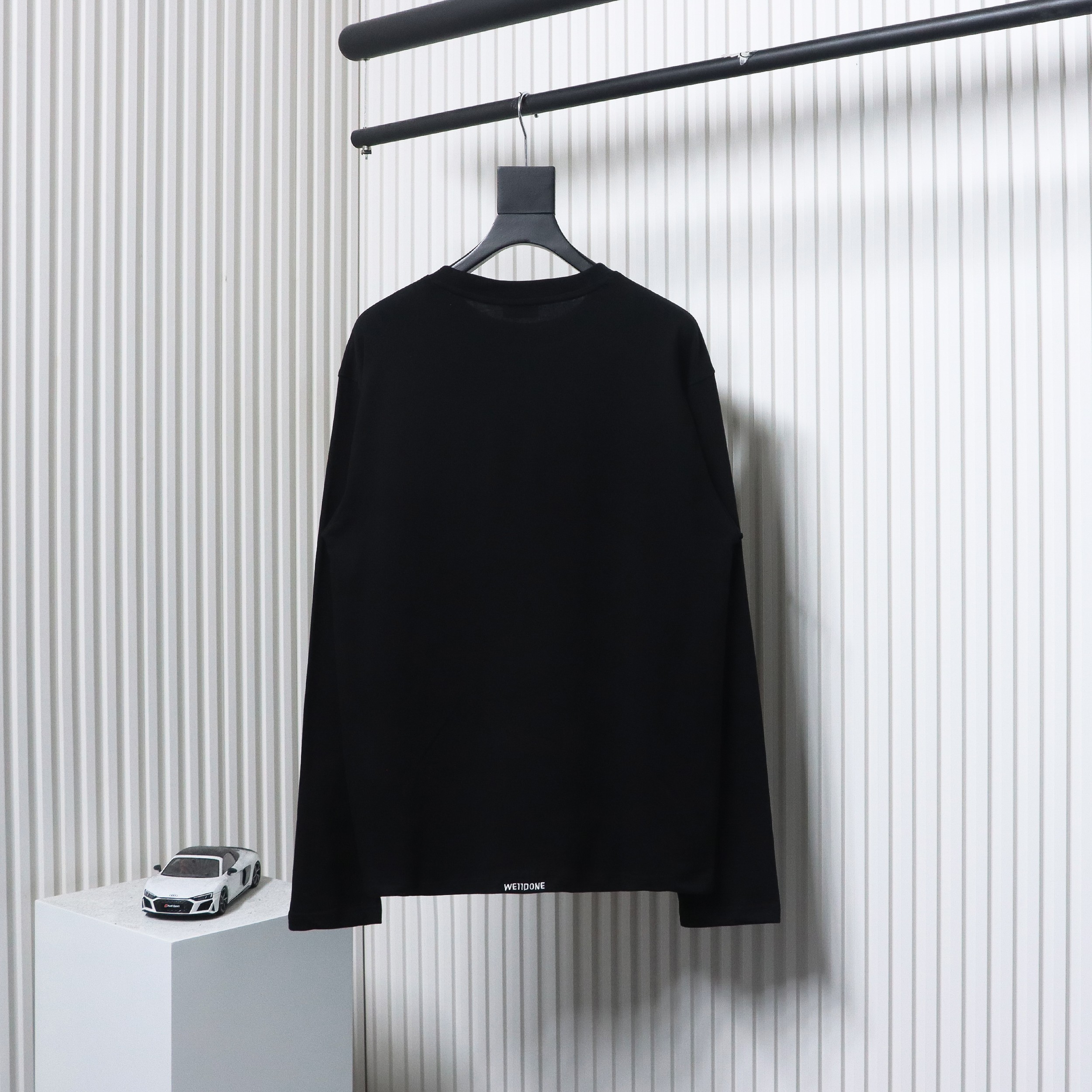 We11 Done 24FW Pearl Lettering Long Sleeve T-Shirt Black