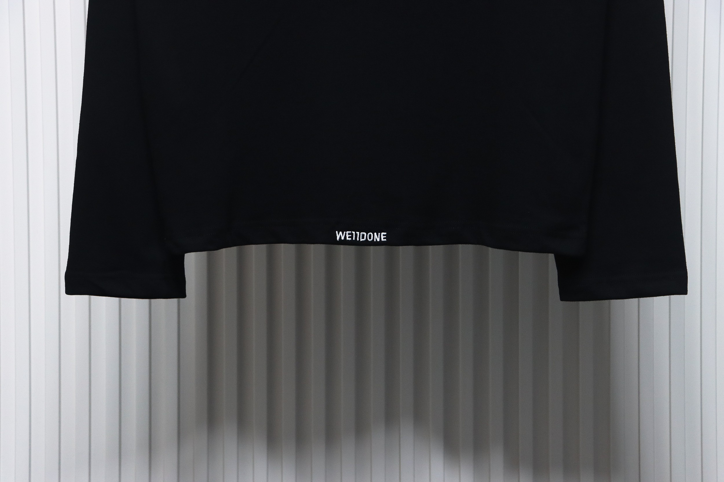 We11 Done 24FW Pearl Lettering Long Sleeve T-Shirt Black