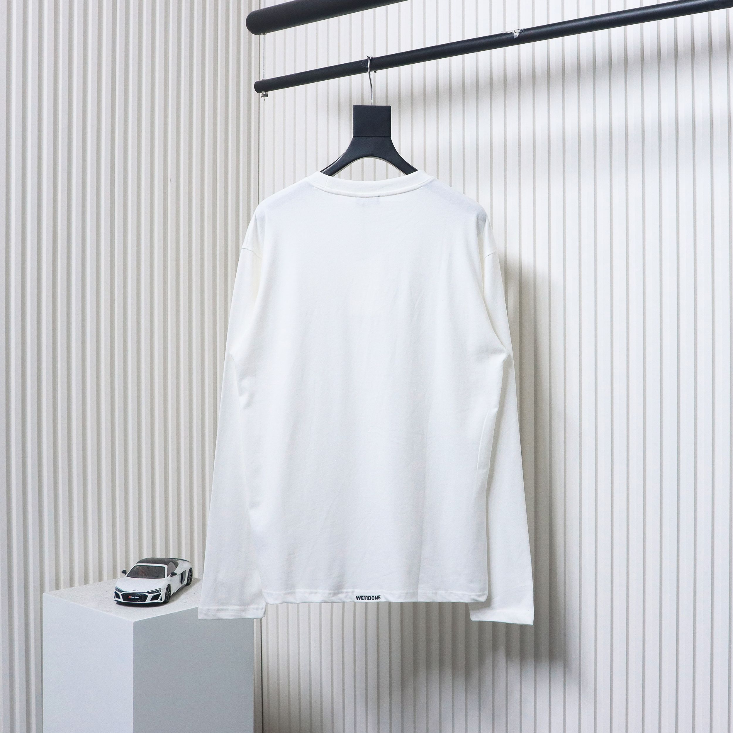 We11 Done 24FW Pearl Lettering Long Sleeve T-Shirt White