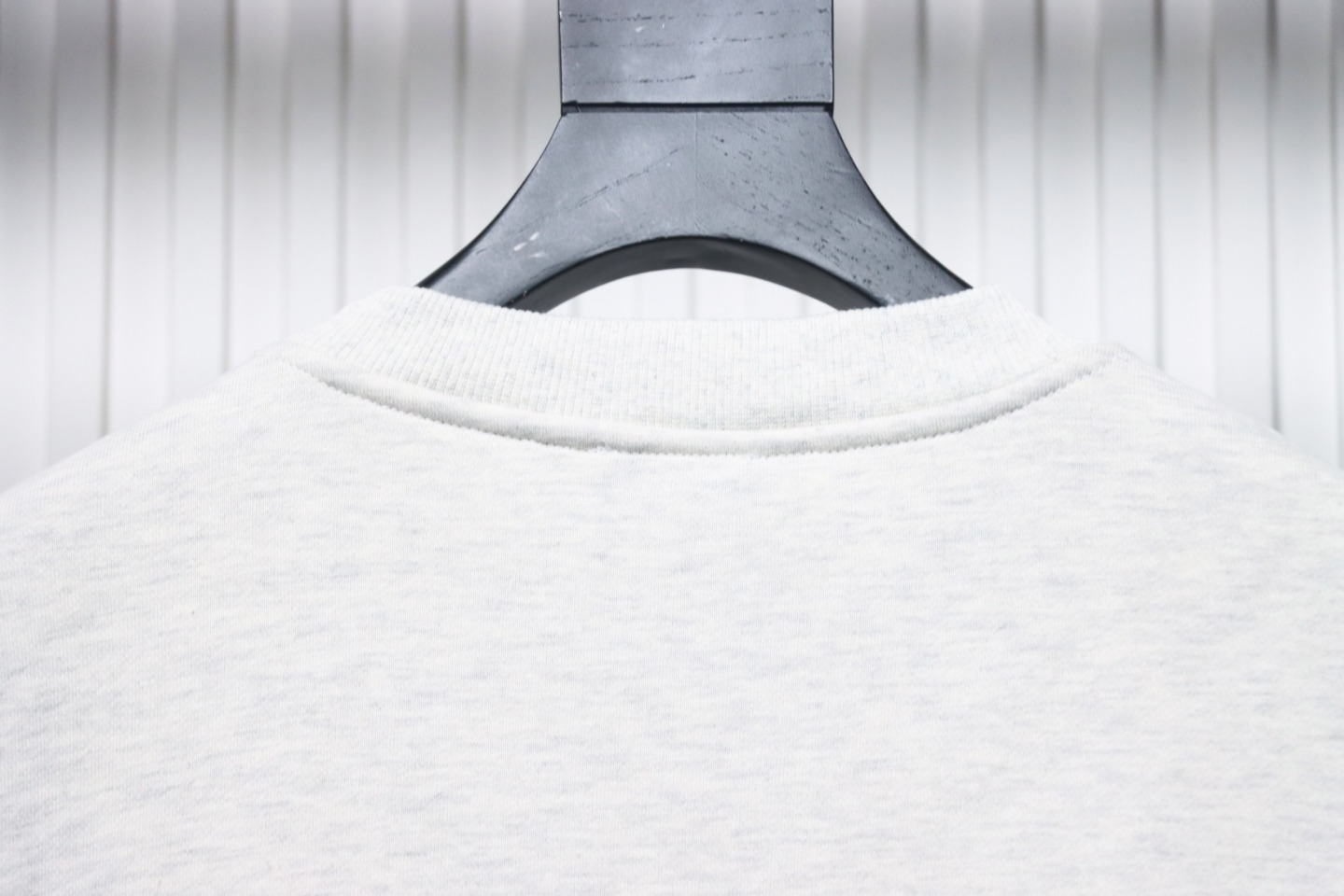 We11 Done 24FW Square Puppy Crew Neck Hoodie Light Grey