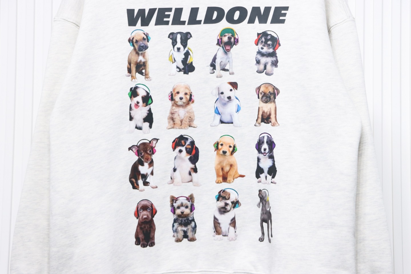 We11 Done 24FW Square Puppy Crew Neck Hoodie Light Grey