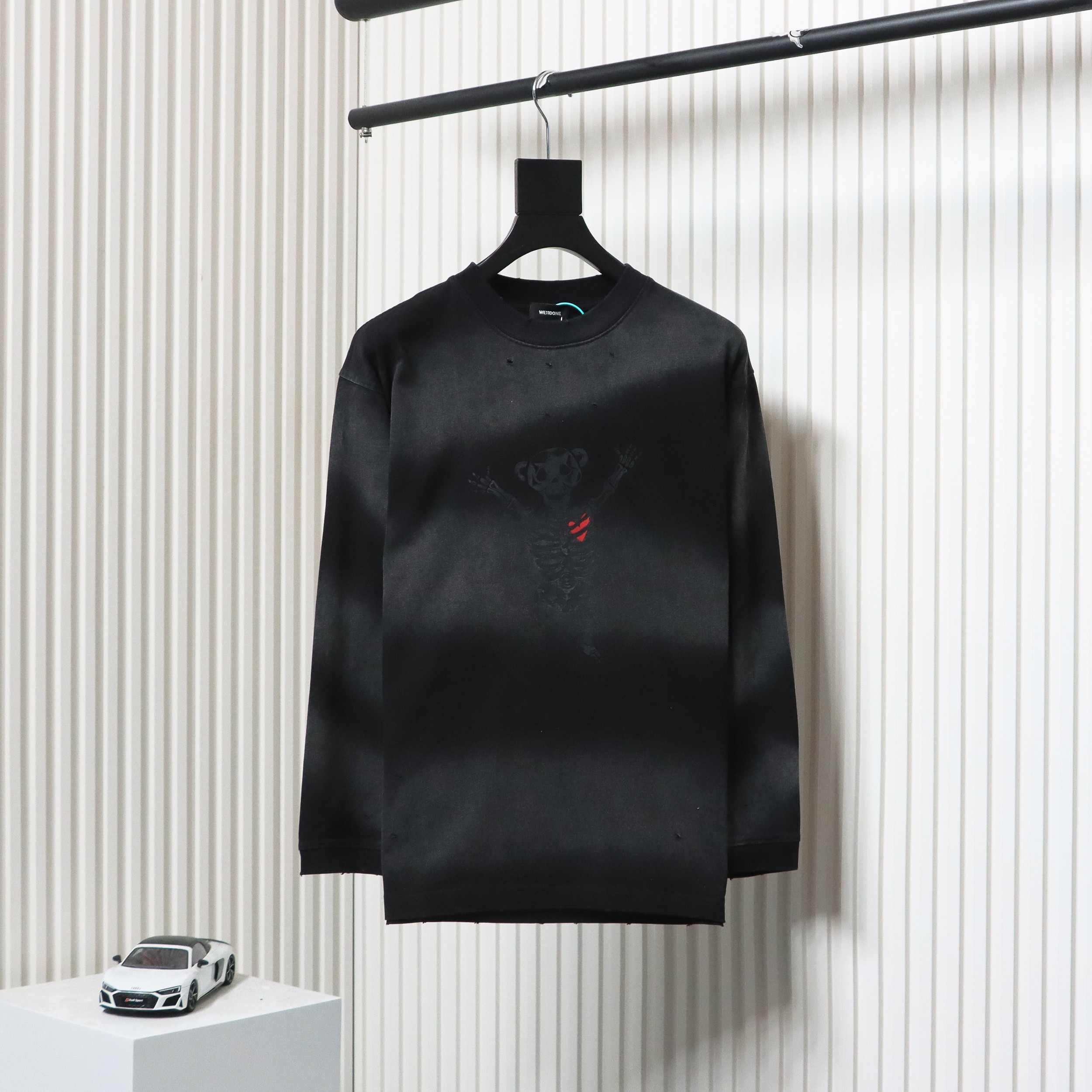 We11 Done 24SS Cute Love Skull Gradient Print Couple Long-Sleeved T-shirt Black