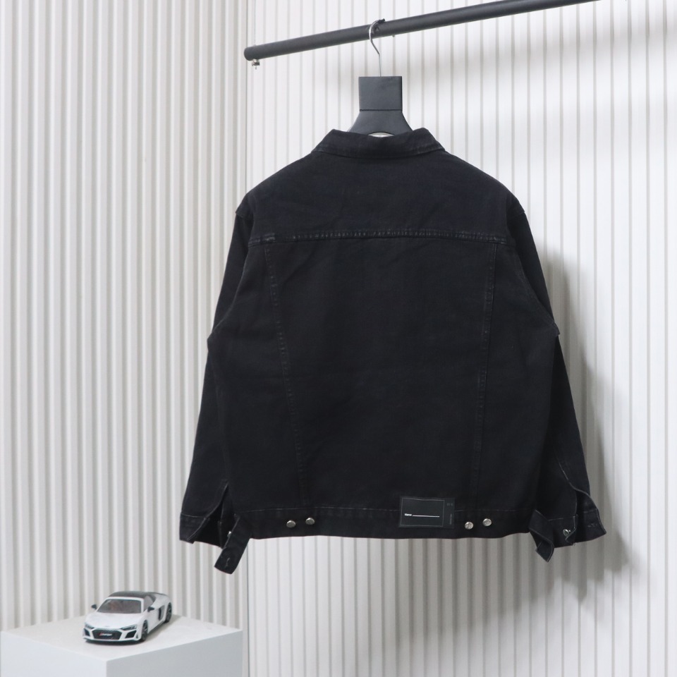 We11 Done 24ss Printed Diagonal Zip Washed Denim Jacket Black