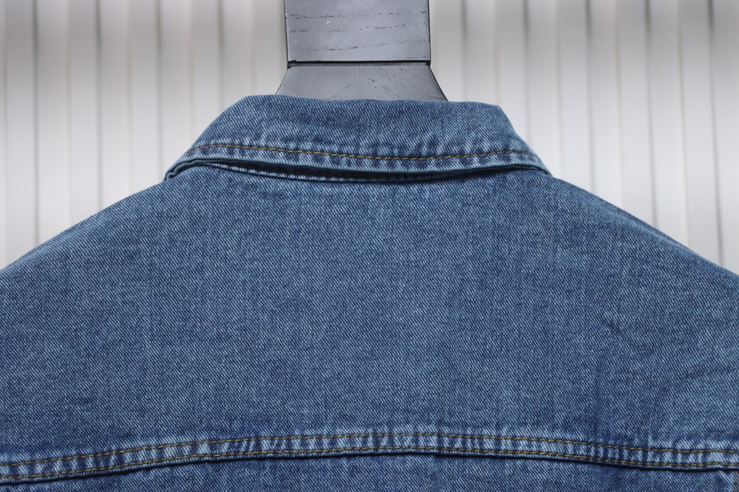 We11 Done 24ss Printed Diagonal Zip Washed Denim Jacket Blue