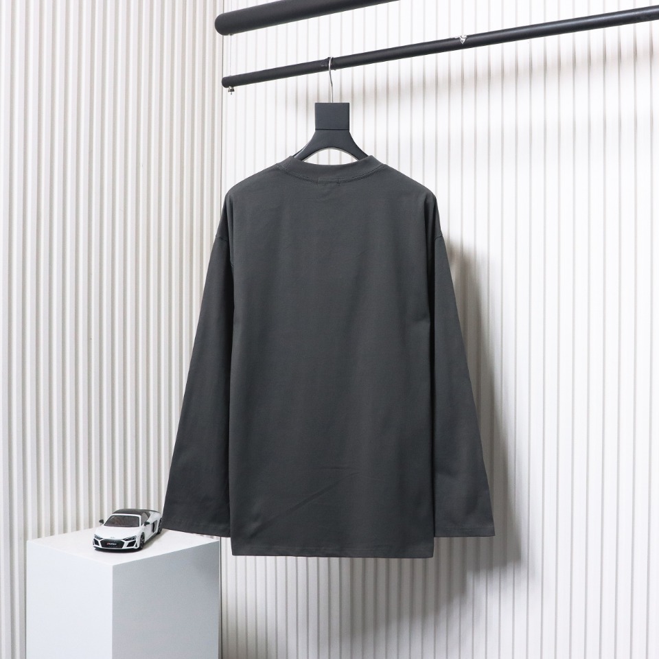 We11 Done Classic Love Barrage Letters 3D Printed Couple Long Sleeve T-shirt Grey