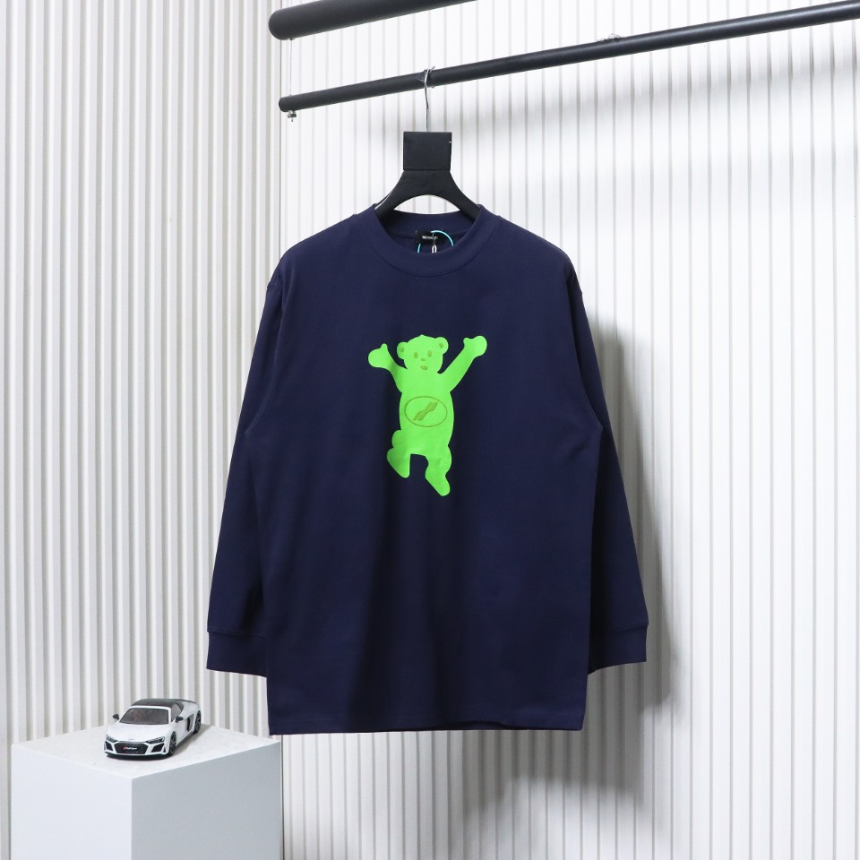 We11 Done Double-Sided Cute Bear Print Couple Long Sleeves Blue