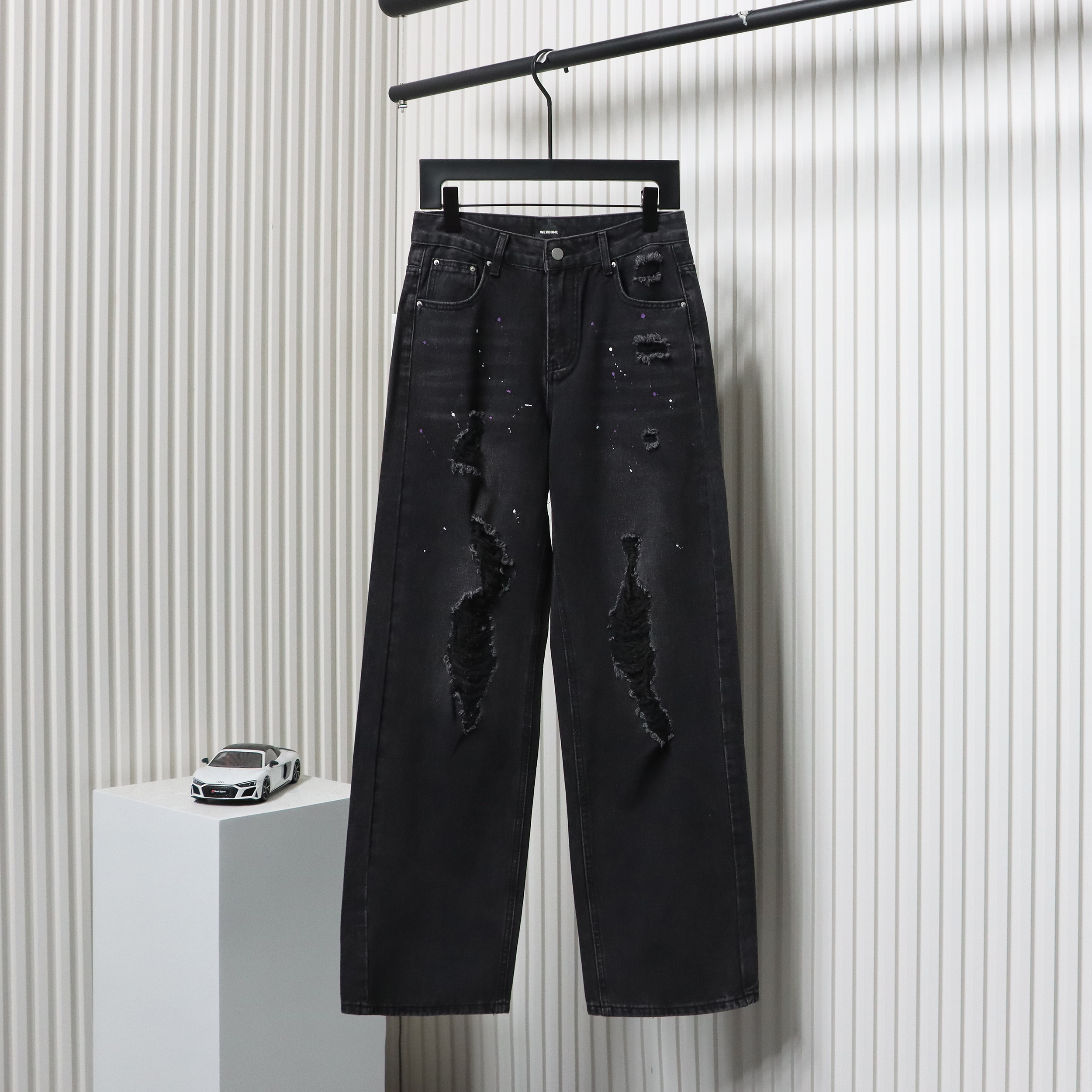 We11 Done Heart Letter Embroidered Ripped Nostalgic Washed Denim Wide Leg Pants