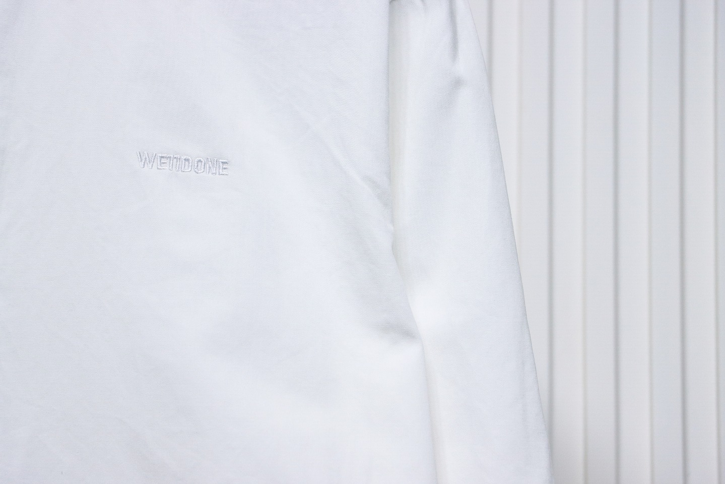 We11 Done New 24SS Back Colorful Graffiti Letters Printed Long Sleeve Shirt White