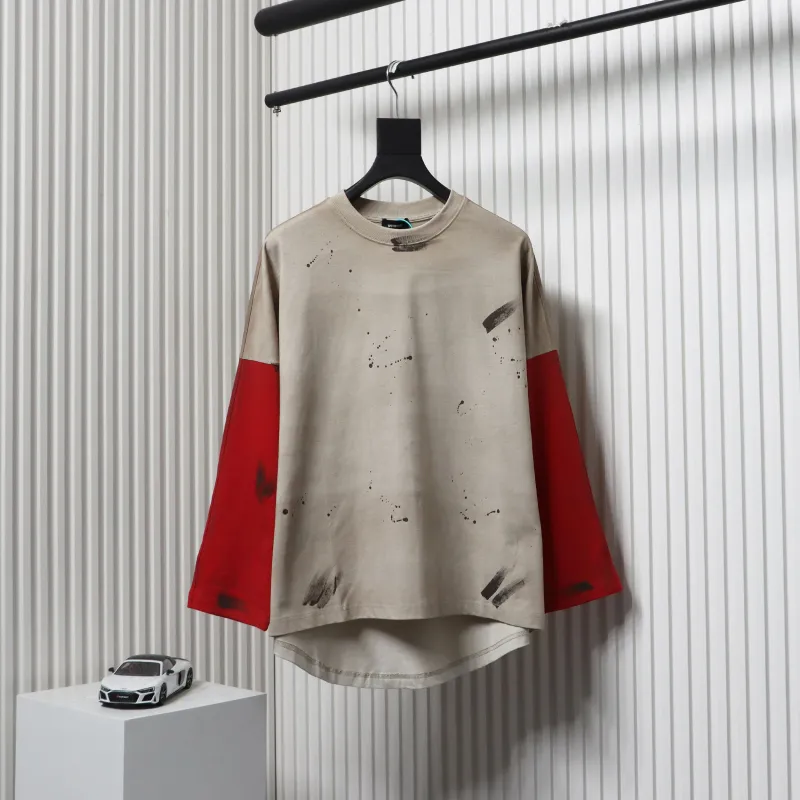 We11 Done New Dirty Distressed Stitching Contrast Color Long Sleeve T-shirt