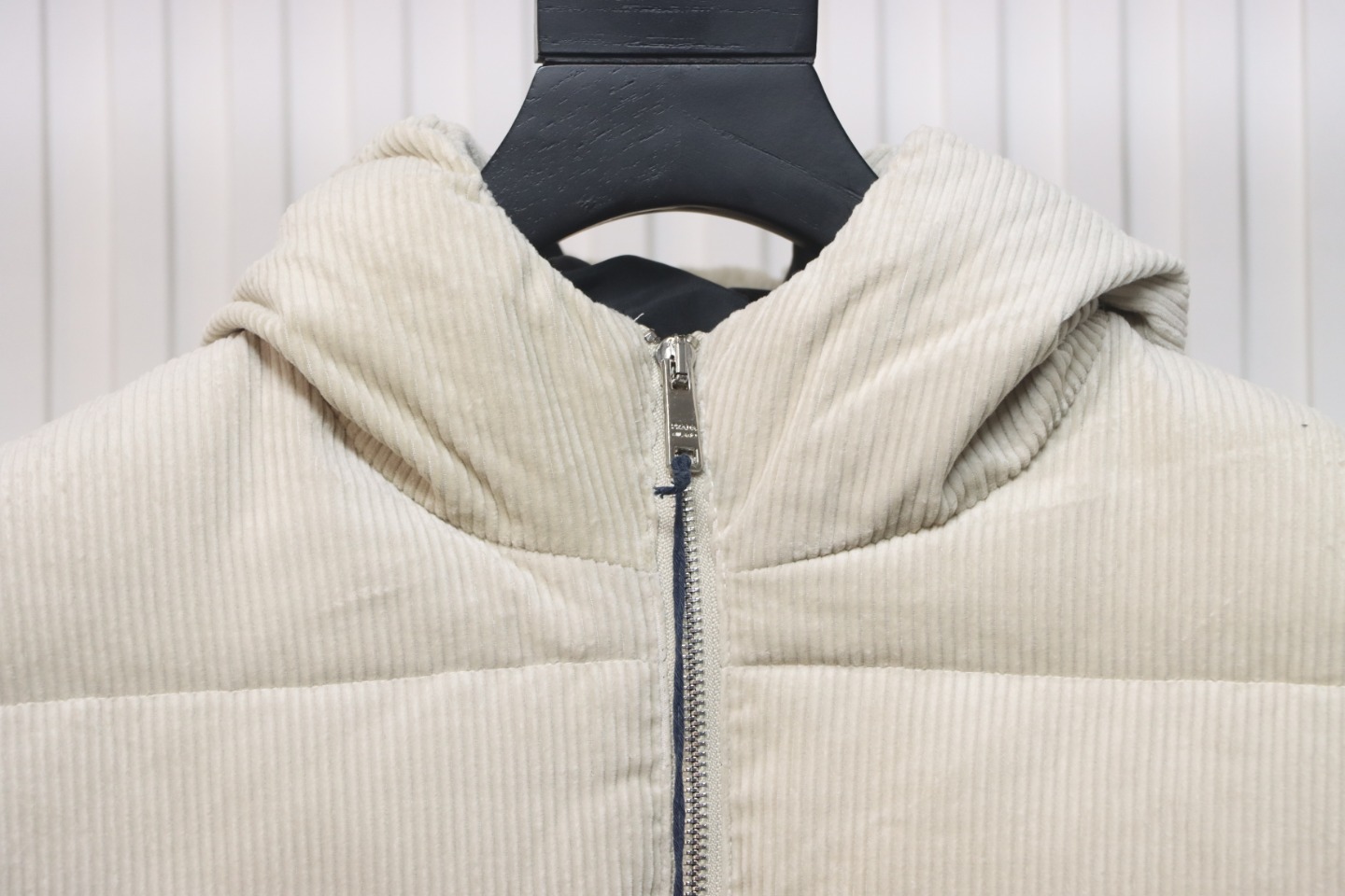 Prada 23FW Corduroy Down Jacket Beige
