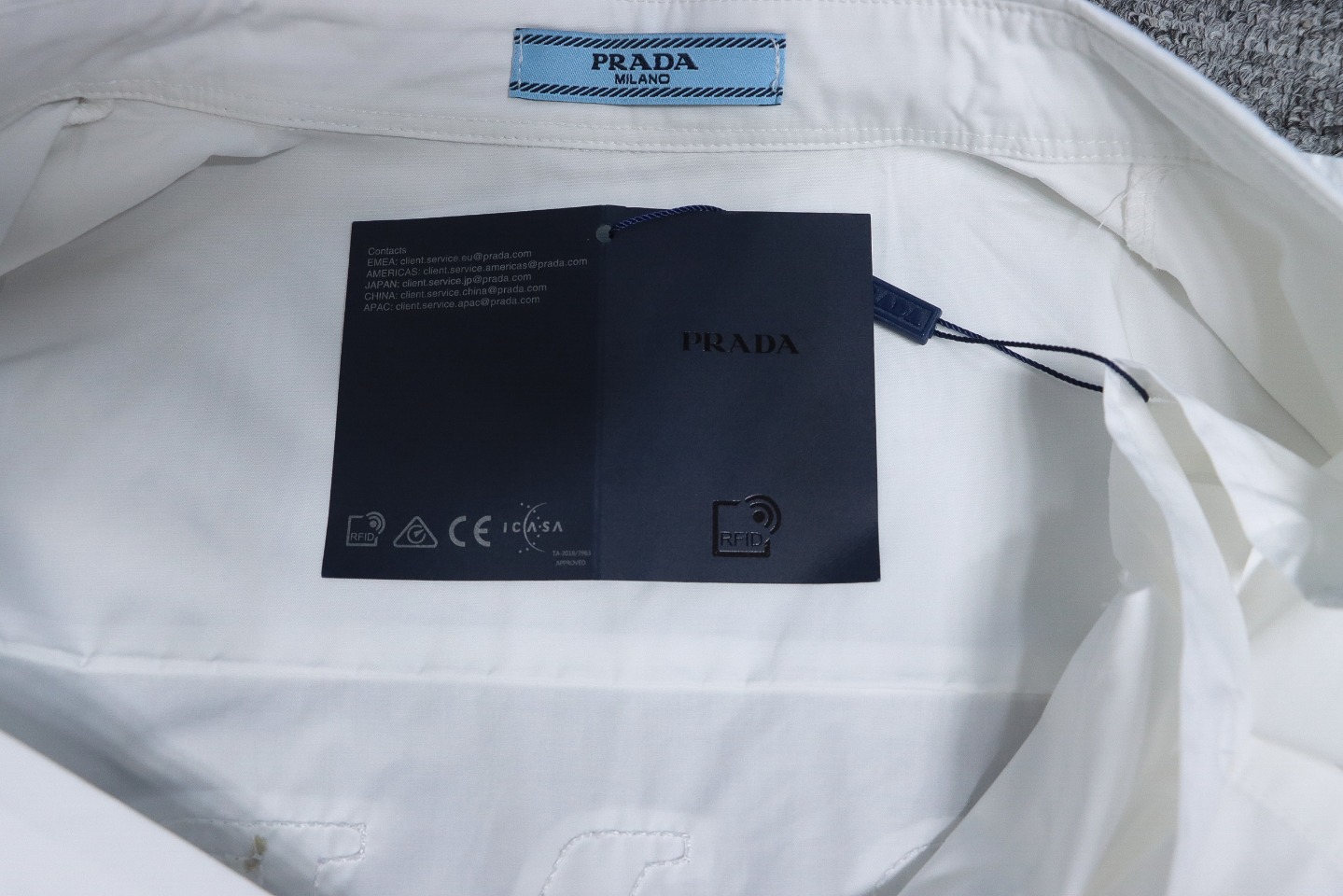 Prada 24Fw Back Patch Lettering Long Sleeve Shirt