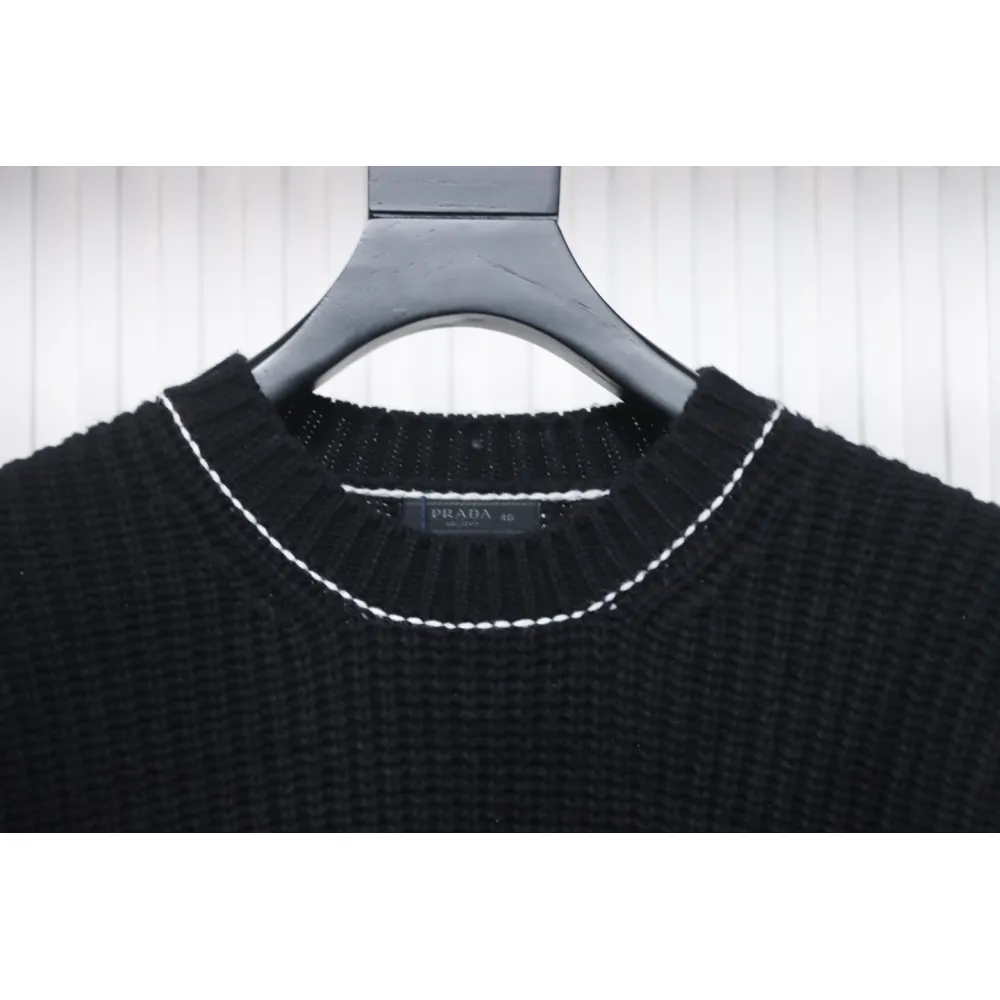 Prada 24FW Chunky White Crew Neck Sweater