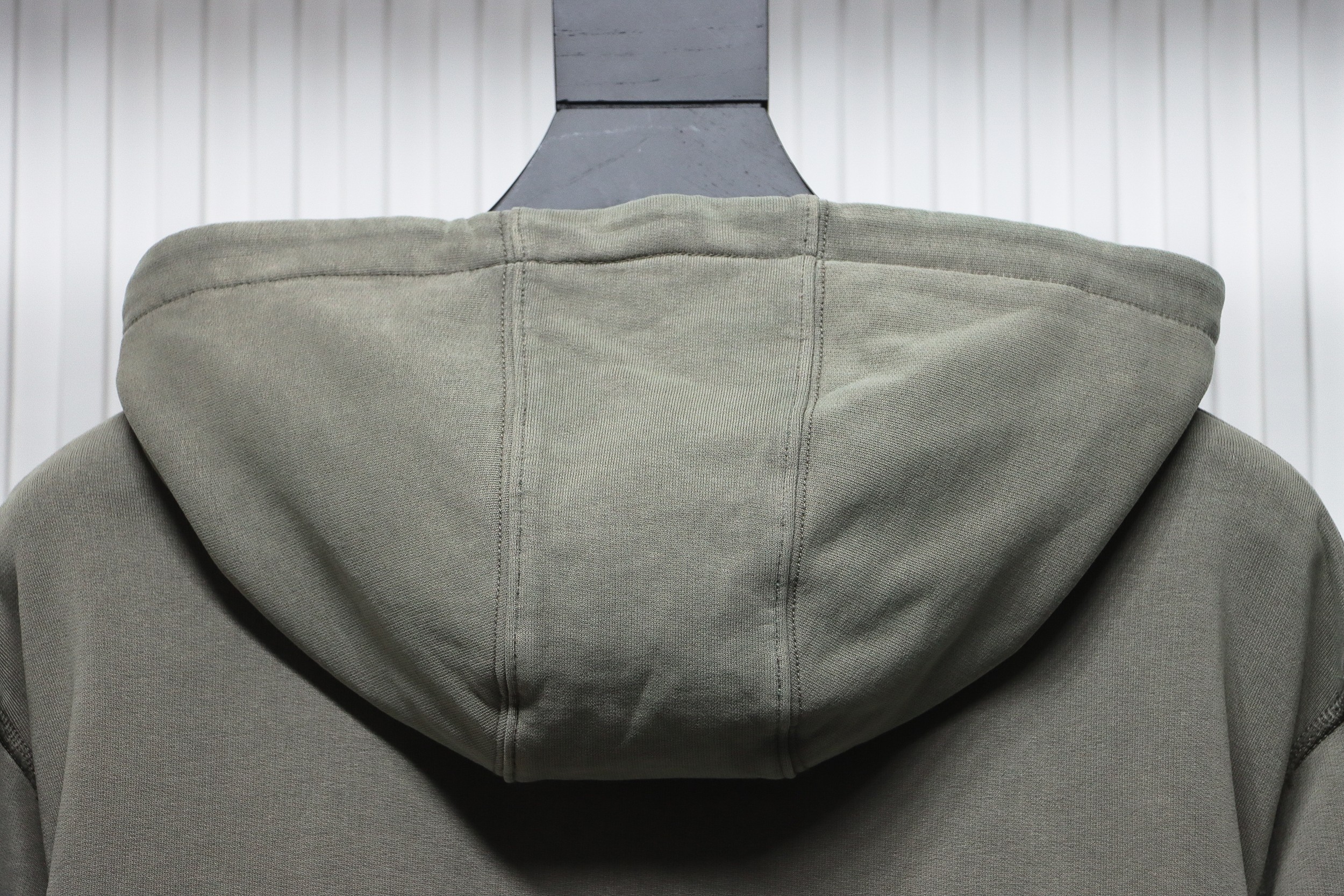 Prada 24Fw Medal Letters Applique Hooded Hoodie