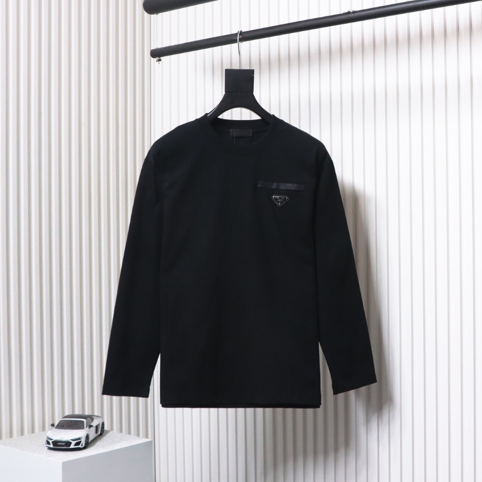Prada 24Fw Pocket Triangle Metal Logo Long Sleeve T-shirt Black