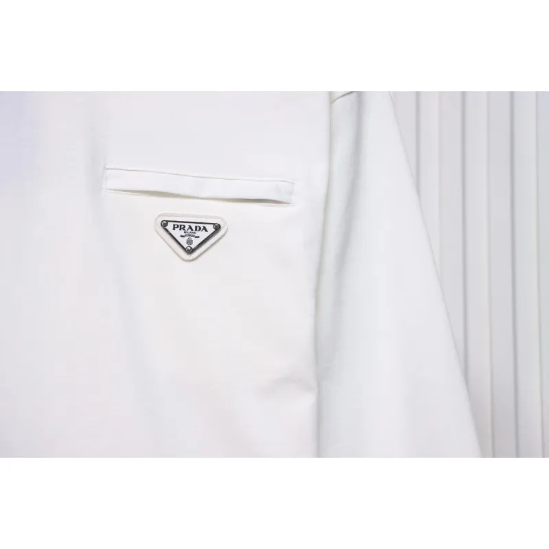 Prada 24Fw Pocket Triangle Metal Logo Long Sleeve T-shirt White