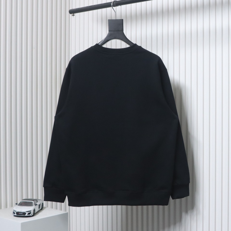 Prada 24Fw Small Letters on Chest Round Neck Hoodie Black