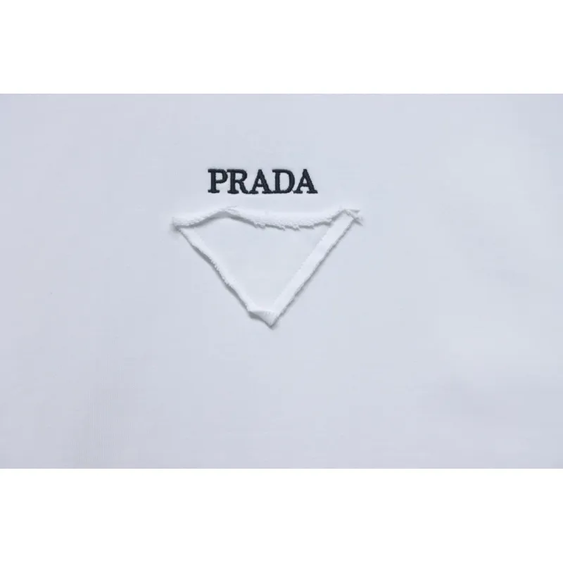 Prada 24Fw Small Letters on Chest Round Neck Hoodie White