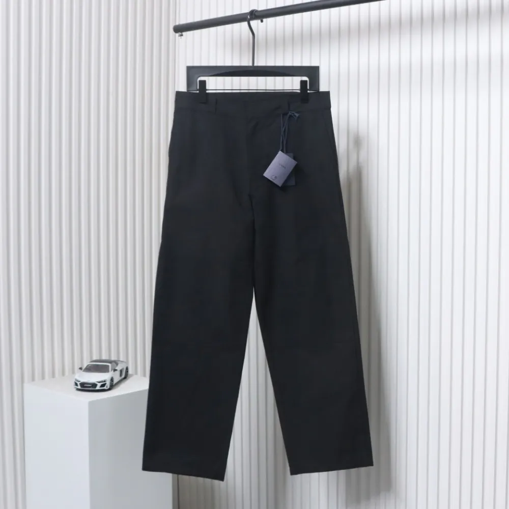 Prada 24Fw Triangle Logo Recycled Nylon Trousers