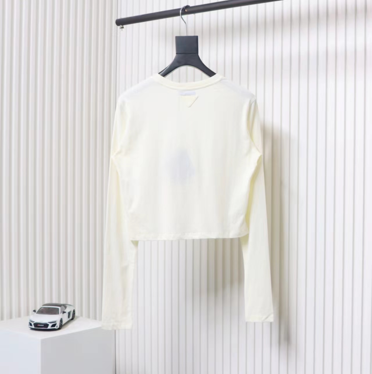 Prada 24ss Classic Logo Print Long Sleeve T-shirt