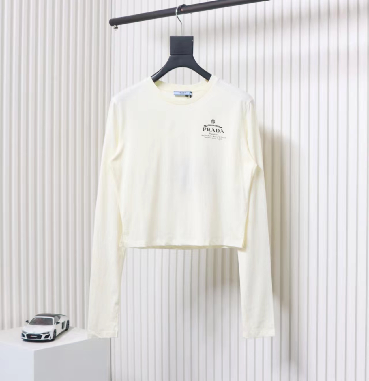 Prada 24ss Classic Logo Print Long Sleeve T-shirt