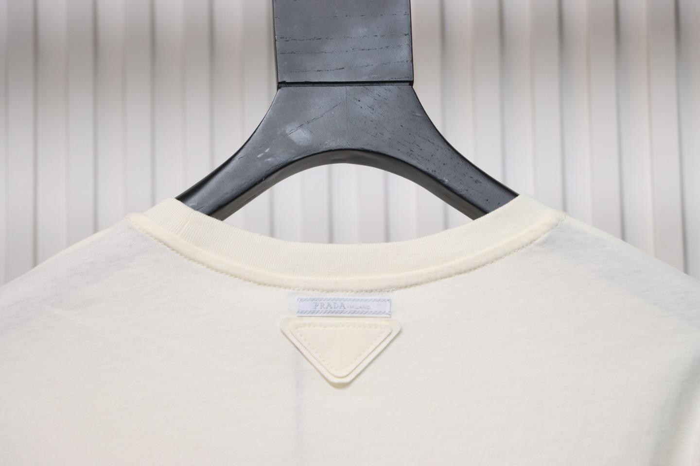 Prada 24ss Classic Logo Print Long Sleeve T-shirt 