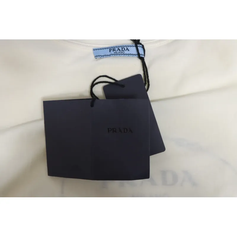 Prada 24ss Classic Logo Print Long Sleeve T-shirt 