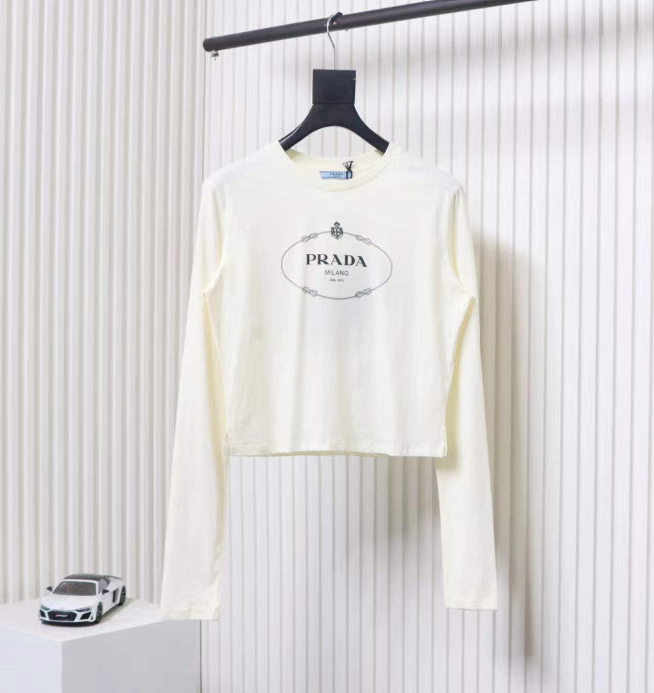Prada 24ss Classic Logo Print Long Sleeve T-shirt 