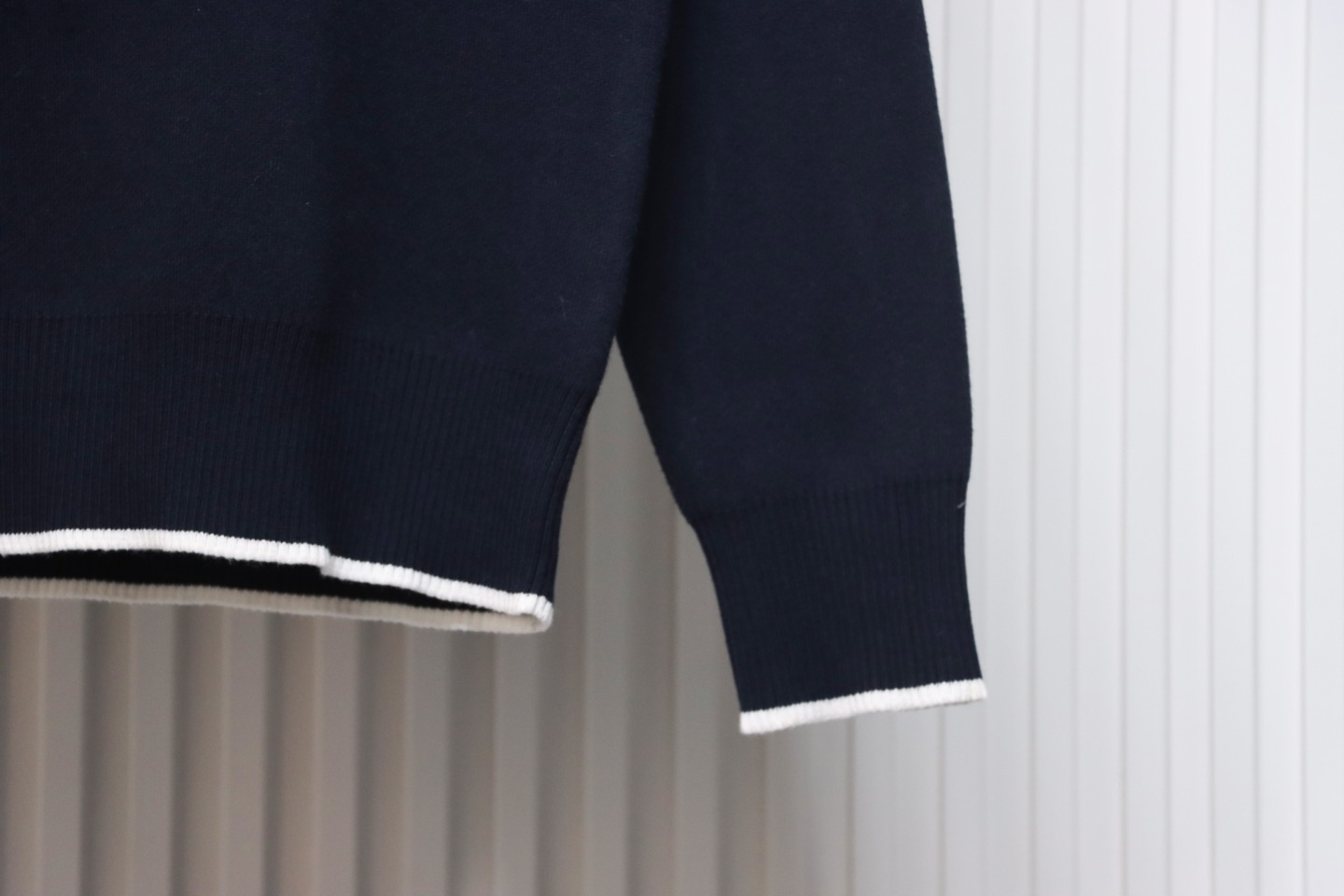 Thom Browne 20FW Tokyo Limited Edition Puppy Crew Neck Sweater Black