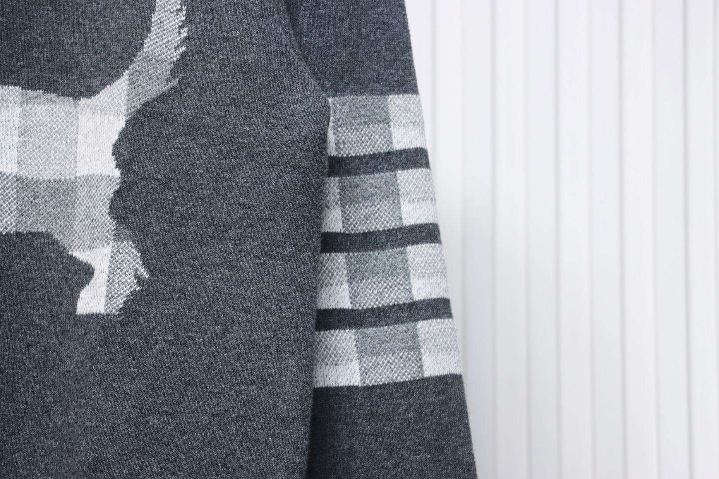 Thom Browne 20FW Tokyo Limited Edition Puppy Crew Neck Sweater Dark Grey